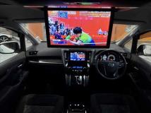 2015 Toyota Vellfire
