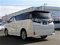 2015 Toyota Vellfire