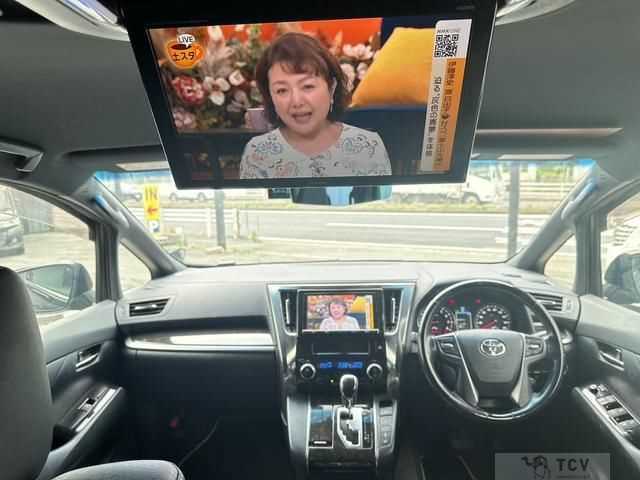 2016 Toyota Vellfire