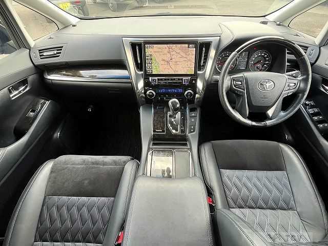 2016 Toyota Vellfire