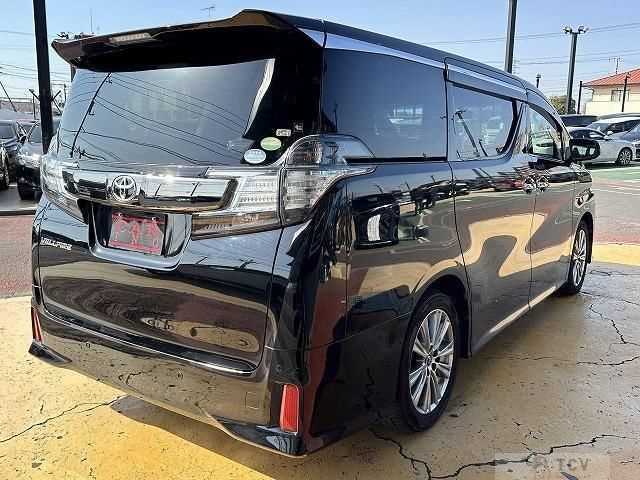 2017 Toyota Vellfire