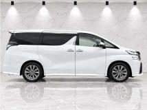 2017 Toyota Vellfire