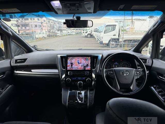 2017 Toyota Vellfire