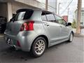 2005 Toyota Vitz