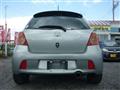 2005 Toyota Vitz