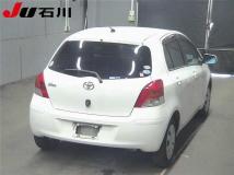 2011 Toyota Vitz