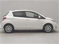 2011 Toyota Vitz