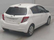 2011 Toyota Vitz