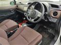 2011 Toyota Vitz