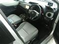 2011 Toyota Vitz