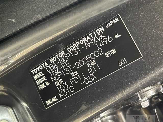 2011 Toyota Vitz