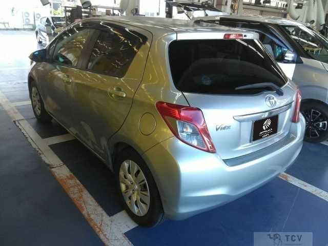 2012 Toyota Vitz