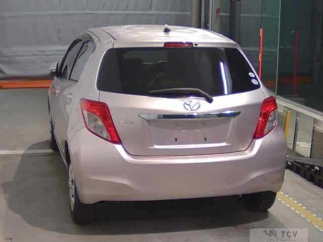 2012 Toyota Vitz