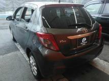 2013 Toyota Vitz