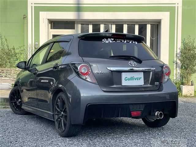 2013 Toyota Vitz