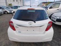 2015 Toyota Vitz