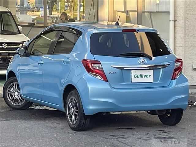 2015 Toyota Vitz