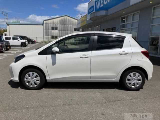 2016 Toyota Vitz