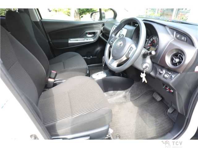 2016 Toyota Vitz
