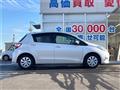 2017 Toyota Vitz