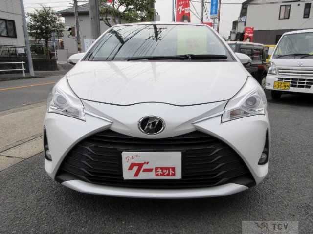 2017 Toyota Vitz