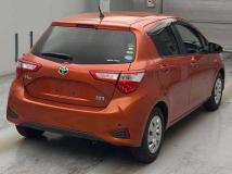 2017 Toyota Vitz