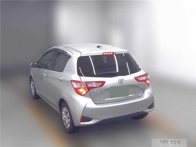 2017 Toyota Vitz