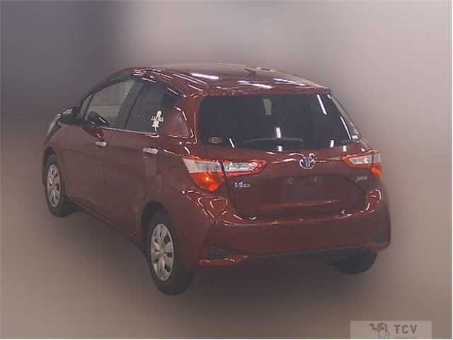 2017 Toyota Vitz