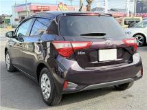 2017 Toyota Vitz