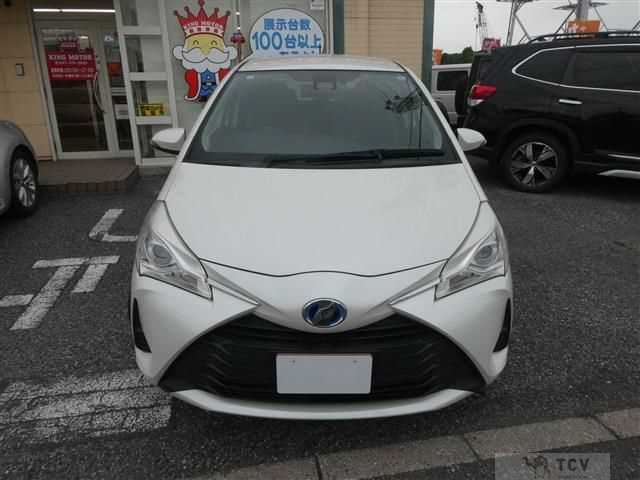 2017 Toyota Vitz