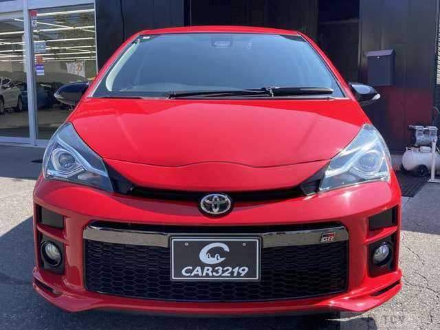 2017 Toyota Vitz