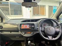 2017 Toyota Vitz