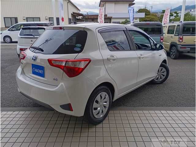 2019 Toyota Vitz