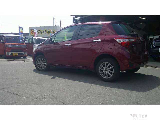2020 Toyota Vitz