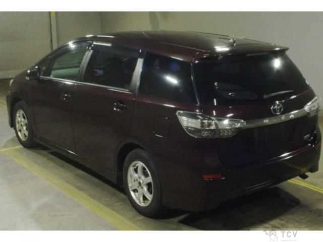 2014 Toyota Wish
