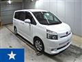 2007 Toyota Voxy