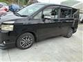 2007 Toyota Voxy
