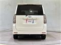2007 Toyota Voxy