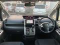 2009 Toyota Voxy