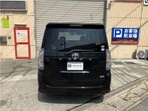 2010 Toyota Voxy