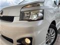 2010 Toyota Voxy