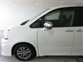 2011 Toyota Voxy