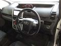 2011 Toyota Voxy