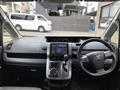 2013 Toyota Voxy