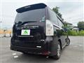 2013 Toyota Voxy