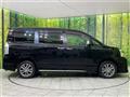 2013 Toyota Voxy