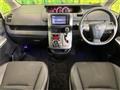2013 Toyota Voxy