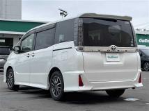 2014 Toyota Voxy
