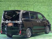 2015 Toyota Voxy