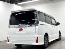 2015 Toyota Voxy